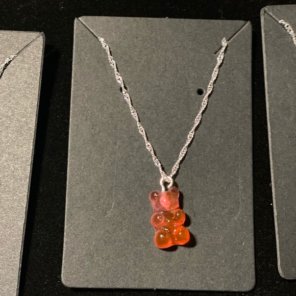 Silver plated gummy bear necklaces - Picture 8 of 8